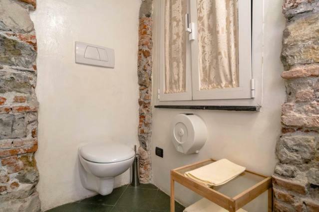 Lovingenoa Prione Lägenhet Exteriör bild